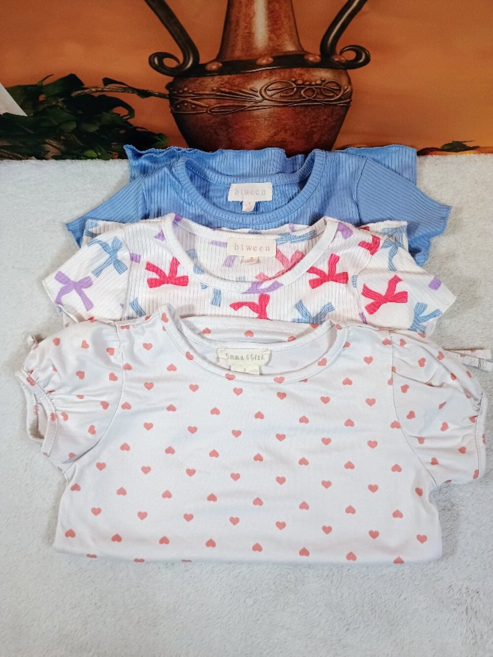 EUC Bundle-3pc Girls Btween And Emma & Elsa Sz 5 Ribbed & Heart Short Sleeve Top